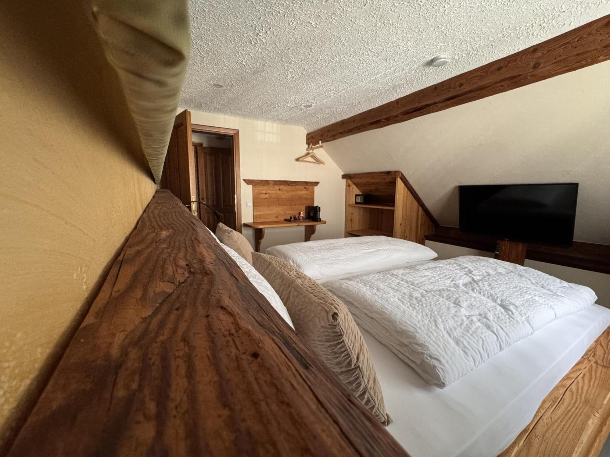 Black Forest Hotel Todtnau Quarto foto